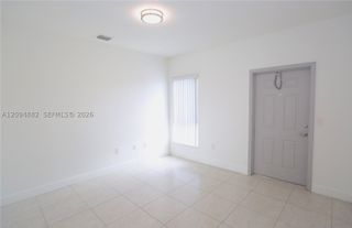 6171 NW 182nd Ln 205, Hialeah, FL 33015