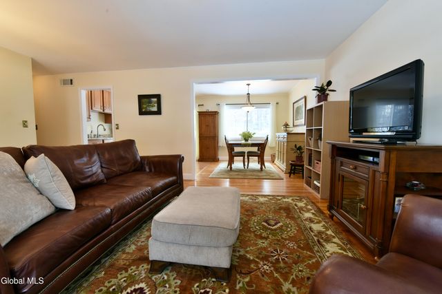 7 White Pine Lane, Wilton, NY 12866