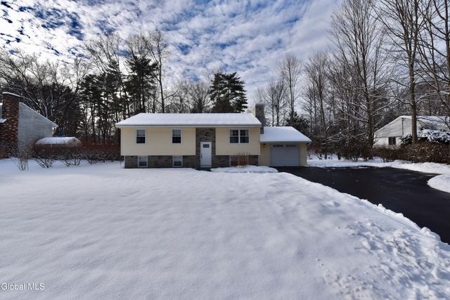 7 White Pine Lane, Wilton, NY 12866