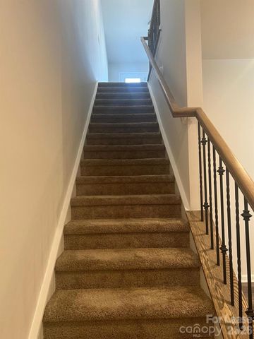 1424 Galloway Road, Charlotte, NC 28262