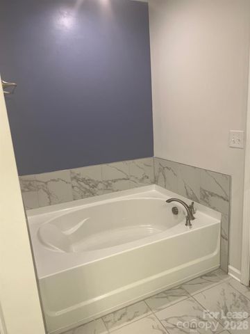1424 Galloway Road, Charlotte, NC 28262