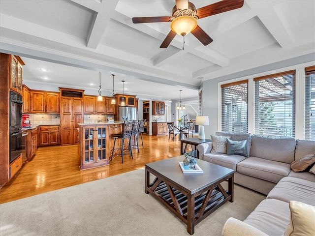 11614 S Sumac Street, Olathe, KS 66061