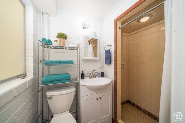 52 S MAIN ST, Paris, ID 83261