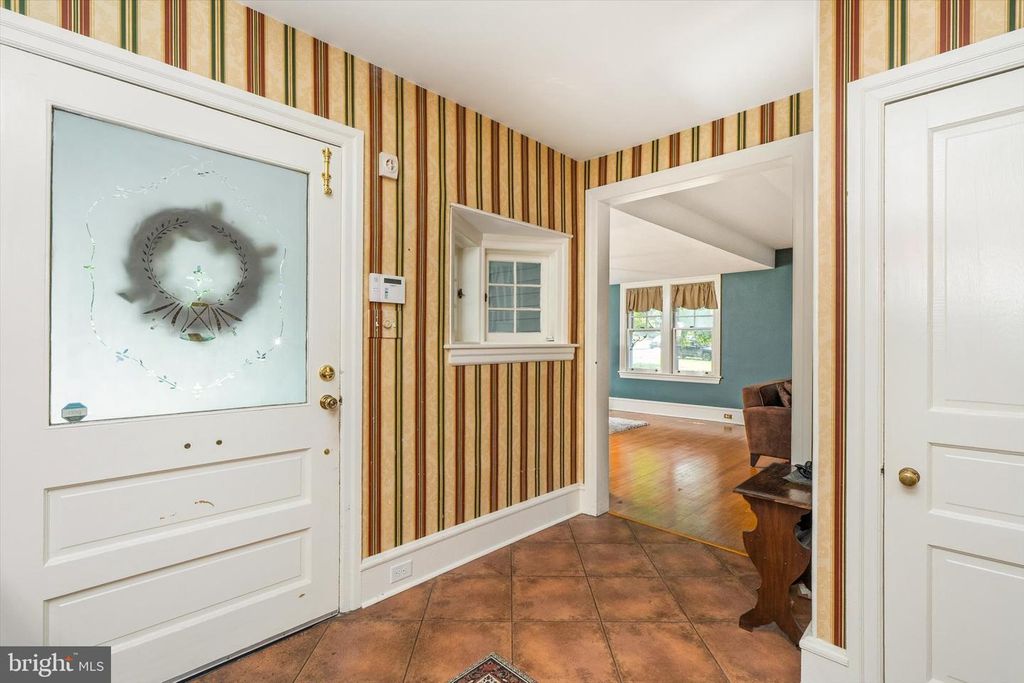 302 8TH ST, RIVERTON, NJ 08077 — photo 4