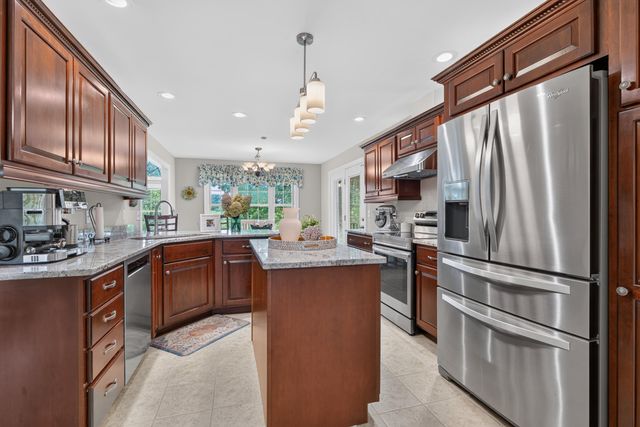 2051 Moss Creek Court, Richmond, KY 40475