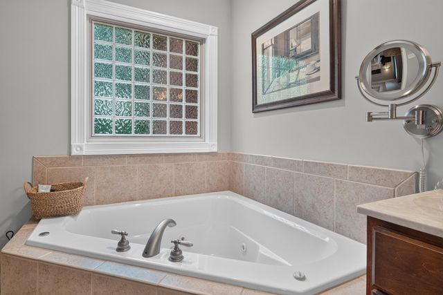 2051 Moss Creek Court, Richmond, KY 40475