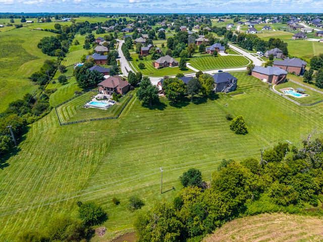 2051 Moss Creek Court, Richmond, KY 40475