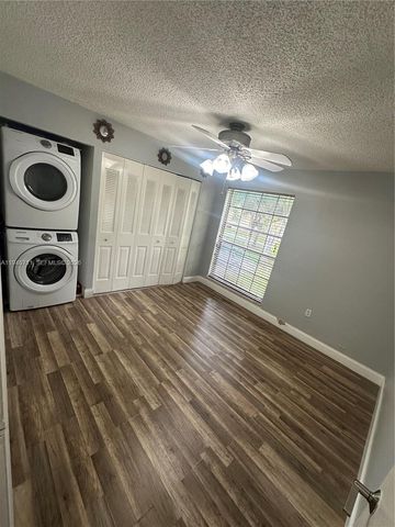 7200 Fairway Dr. H10, Miami Lakes, FL 33014