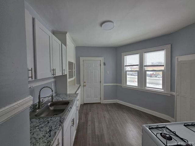 3801 Ellery Street, Detroit, MI 48207