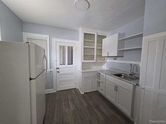 3801 Ellery Street, Detroit, MI 48207