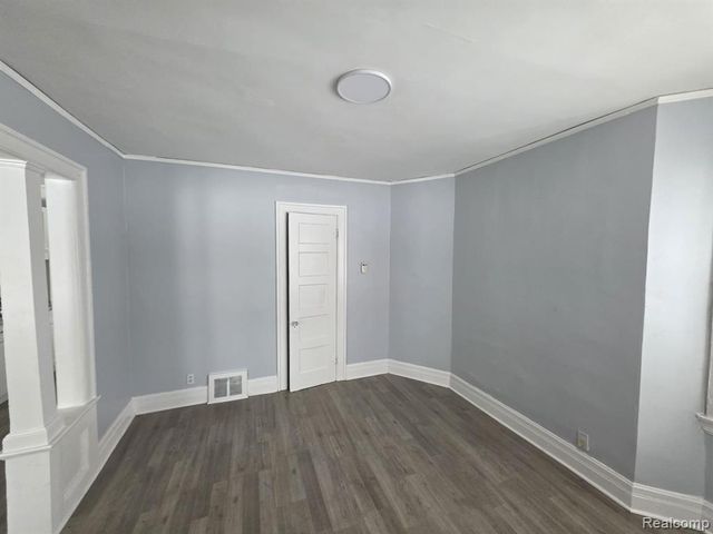 3801 Ellery Street, Detroit, MI 48207