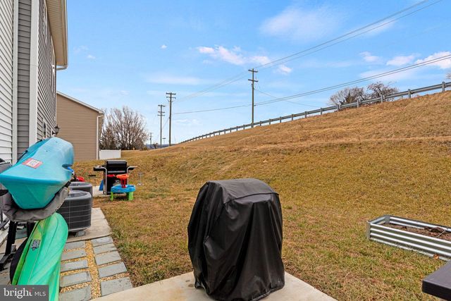 8796 HILLSIDE WAY, Waynesboro, PA 17268