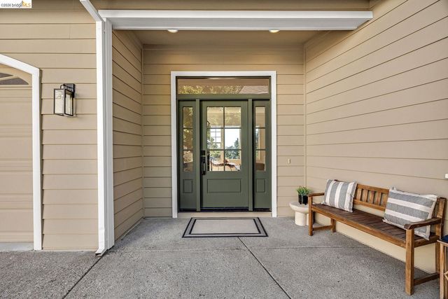 6203 Westwood Way, Oakland, CA 94611