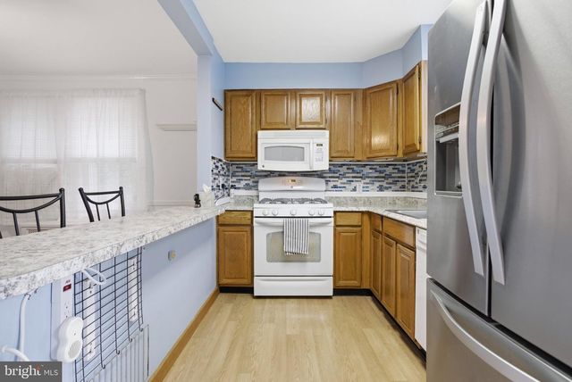 154 WOODLAND AVE, Lansdowne, PA 19050