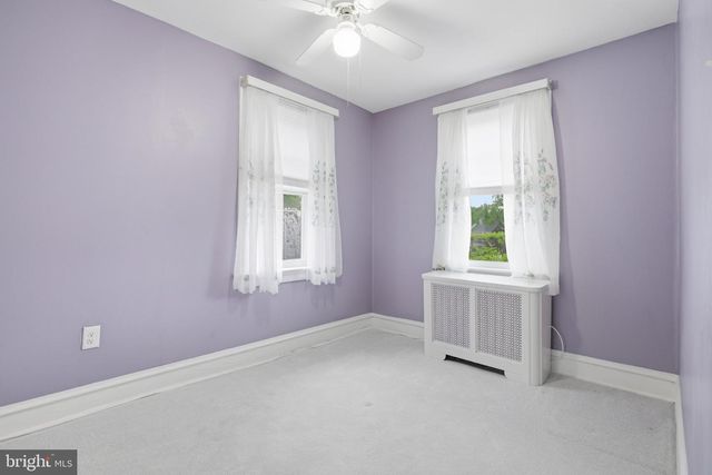 154 WOODLAND AVE, Lansdowne, PA 19050