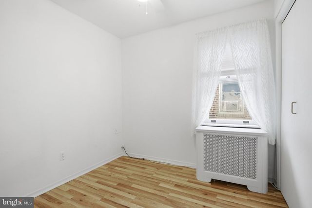 154 WOODLAND AVE, Lansdowne, PA 19050