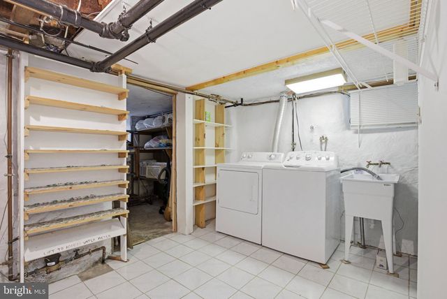 154 WOODLAND AVE, Lansdowne, PA 19050