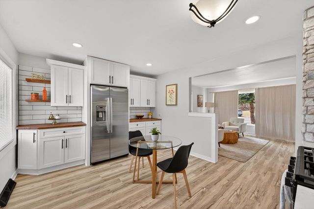 4648 S 14th STREET, Milwaukee, WI 53221