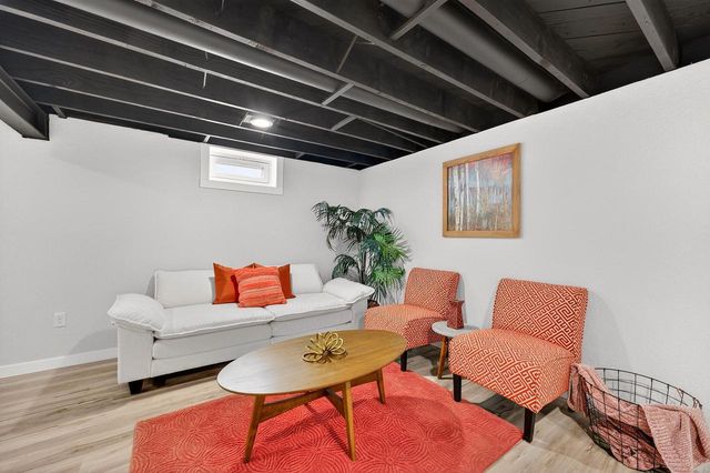 4648 S 14th STREET, Milwaukee, WI 53221