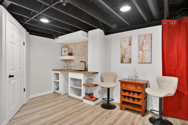 4648 S 14th STREET, Milwaukee, WI 53221