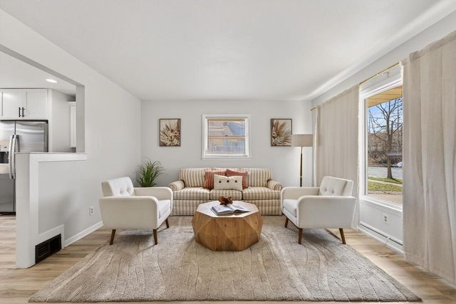 4648 S 14th STREET, Milwaukee, WI 53221