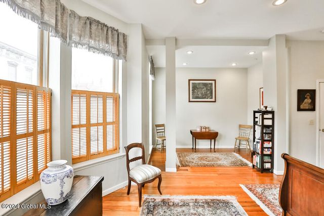 159 1st Street, Troy, NY 12180