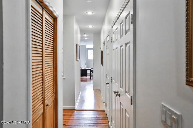 159 1st Street, Troy, NY 12180