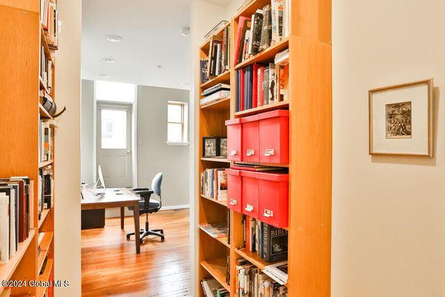 159 1st Street, Troy, NY 12180