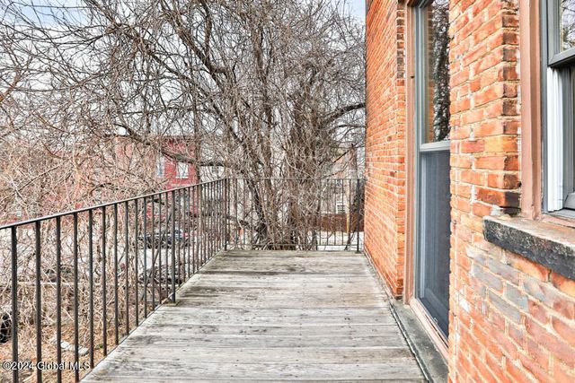 159 1st Street, Troy, NY 12180