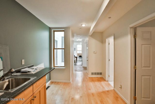 159 1st Street, Troy, NY 12180