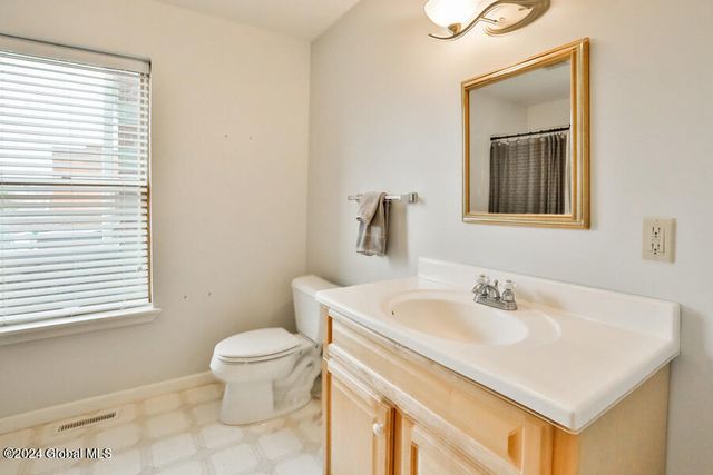 159 1st Street, Troy, NY 12180