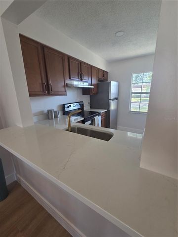 13719 MISSION OAKS BOULEVARD 0, Seminole, FL 33776