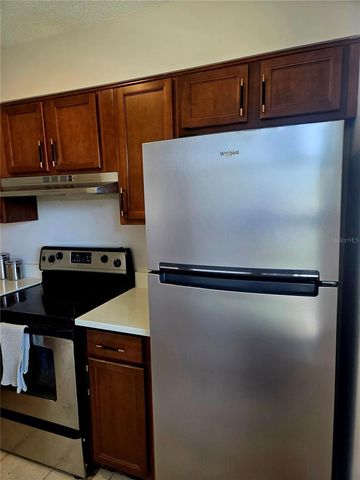 13719 MISSION OAKS BOULEVARD 0, Seminole, FL 33776