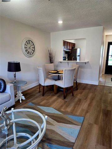 13719 MISSION OAKS BOULEVARD 0, Seminole, FL 33776