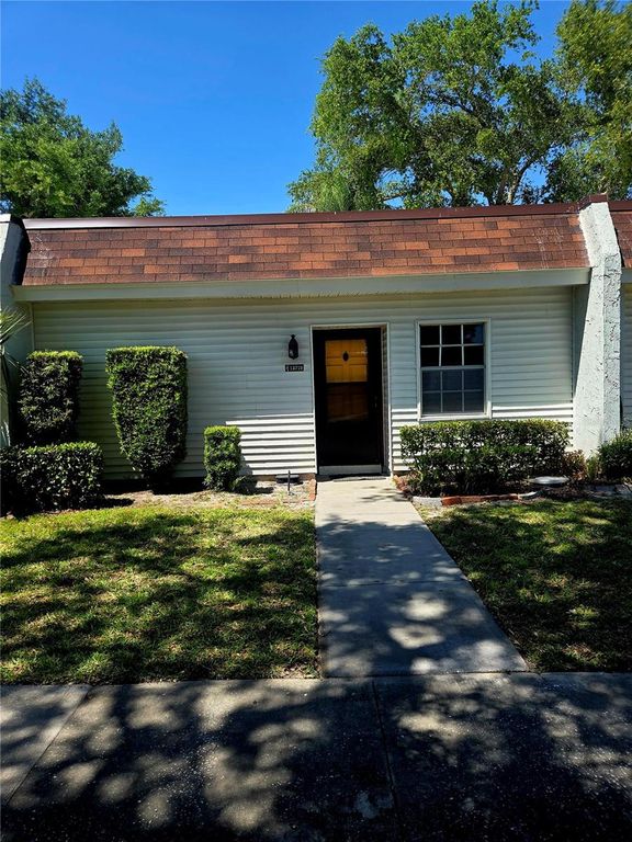 13719 MISSION OAKS BOULEVARD 0, Seminole, FL 33776