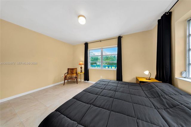 260 Ocean Dr 12A, Miami Beach, FL 33139