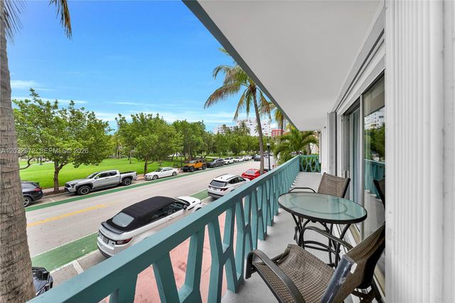 260 Ocean Dr 12A, Miami Beach, FL 33139