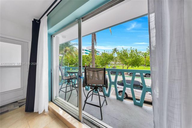 260 Ocean Dr 12A, Miami Beach, FL 33139