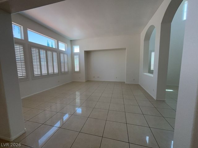 9412 Forest Edge Avenue, Las Vegas, NV 89149