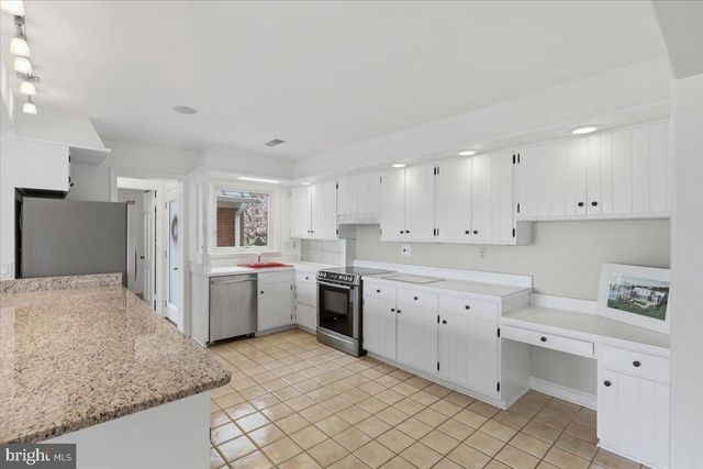 6501 GREEN VALLEY RD, New Market, MD 21774