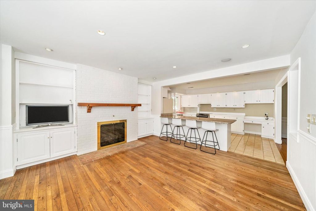 Image 24 of property listing at 6501 GREEN VALLEY RD, New Market, MD 21774