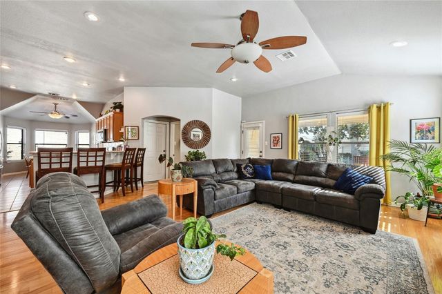 932 Great Sand Dunes Ave, Pflugerville, TX 78660