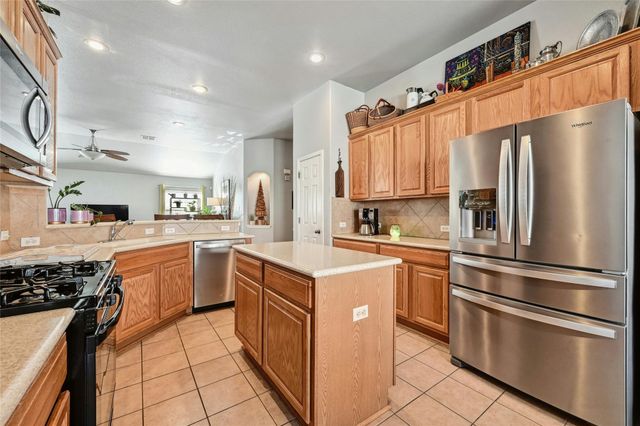 932 Great Sand Dunes Ave, Pflugerville, TX 78660