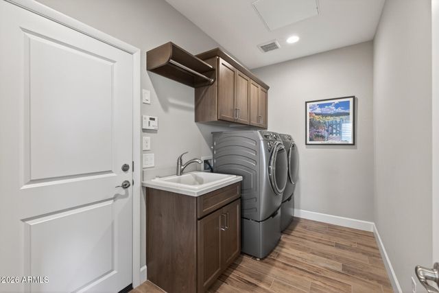 29329 N HORTON CREEK Trail, Rio Verde, AZ 85263