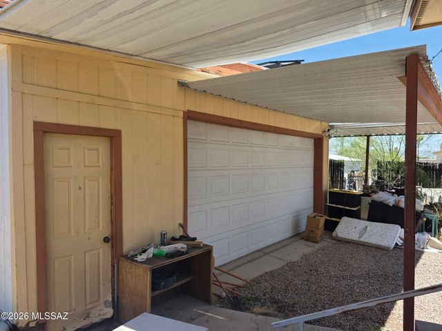2934 W Century Drive, Tucson, AZ 85746