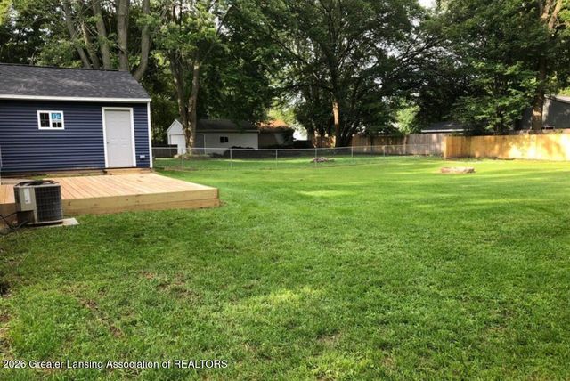 6420 Rosedale Road, Lansing, MI 48911