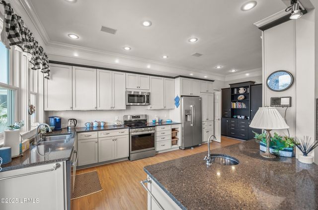 158 Harbor Drive, Harbor Island, SC 29920