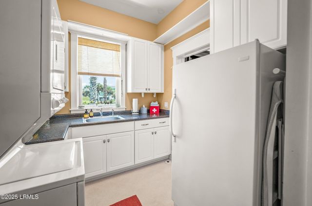 158 Harbor Drive, Harbor Island, SC 29920