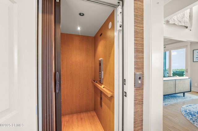 158 Harbor Drive, Harbor Island, SC 29920