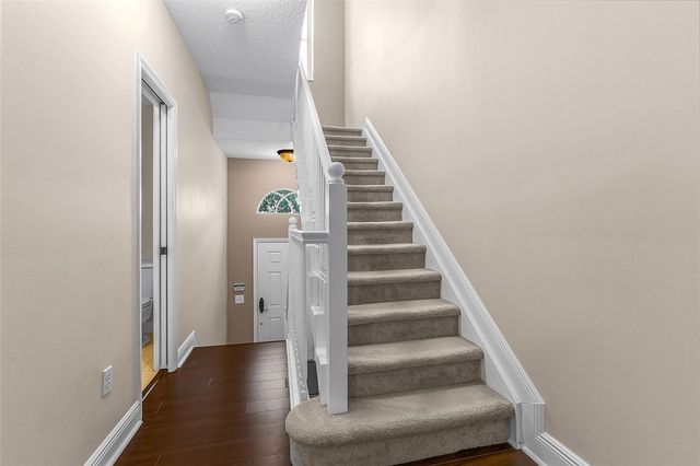 1620 42nd Square 104, Vero Beach, FL 32960